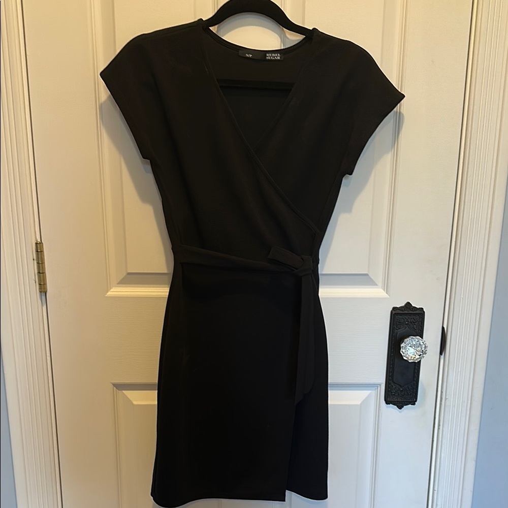 Rebel Sugar Black V-Neck Sheath Mini Dress
